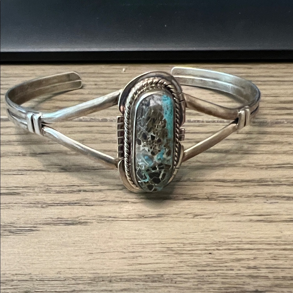 Native Kingman Turquoise Cuff Sterling